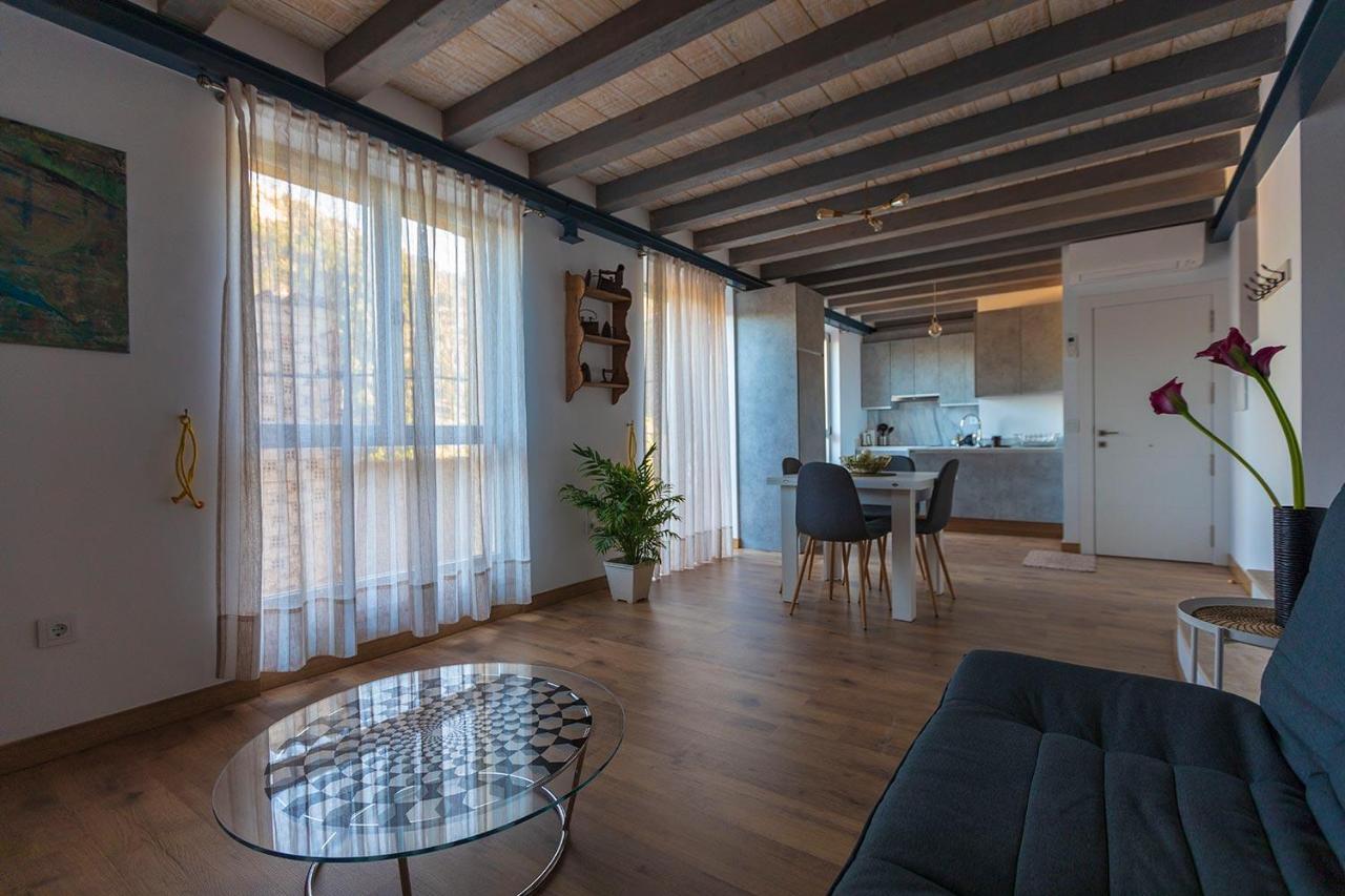 Domus Lapidis - El Estudio Bogarra Buitenkant foto